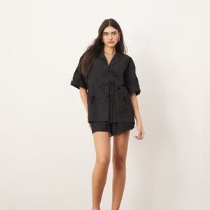 NWT ARRANGE Cotton Cutwork Embroidered Short Sleeve Tie Front Top & Shorts